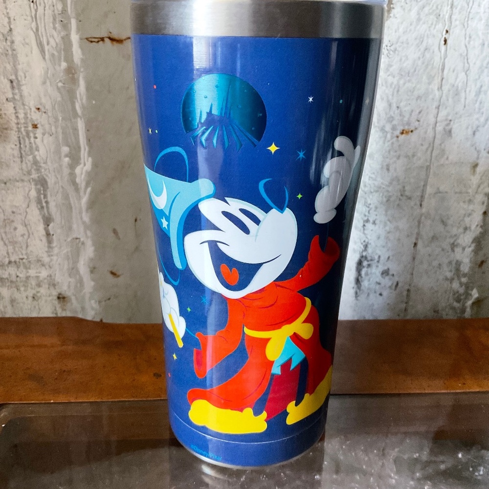 Disney land Mickey tumbler